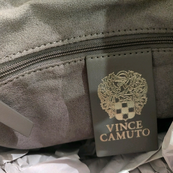 NWT Vince Camuto Leather Bag - Picture 2 of 6